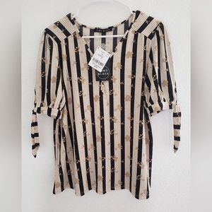 Striped short sleeve blouse with ties